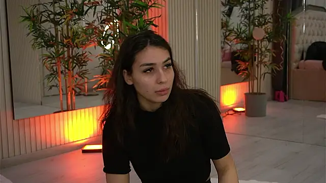 EmmaBlanco online show from February 20, 2026, 8:33 pm