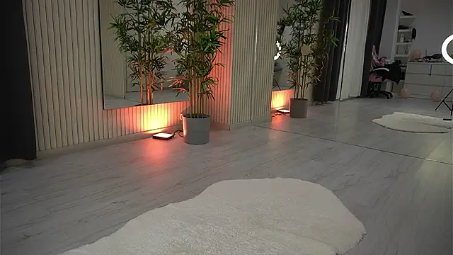 EmmaBlanco online show from February 24, 2026, 7:48 pm