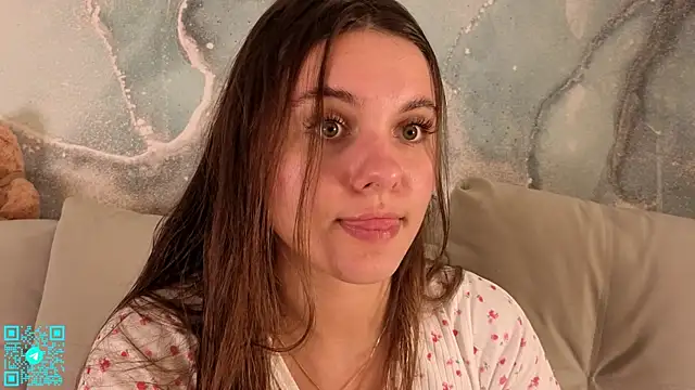 Snapshot of chloemilka chatting on August 3, 2026, 5:08 pm chloemilka online show from August 3, 2026, 5:08 pm