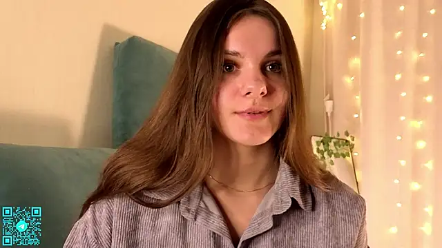 chloemilka online show from March 1, 2026, 5:13 pm