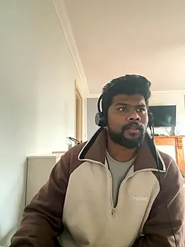 Snapshot of CrazyShashank chatting on January 12, 2026, 12:01 pm CrazyShashank online show from January 12, 2026, 12:01 pm