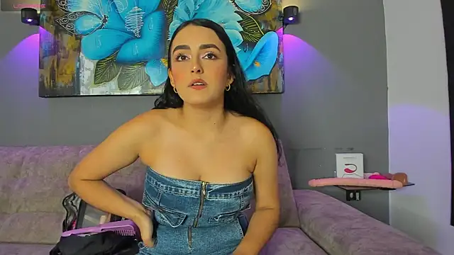 Snapshot of elizabeth_lamer chatting on February 17, 2026, 12:08 am elizabeth lamer online show from February 17, 2026, 12:08 am