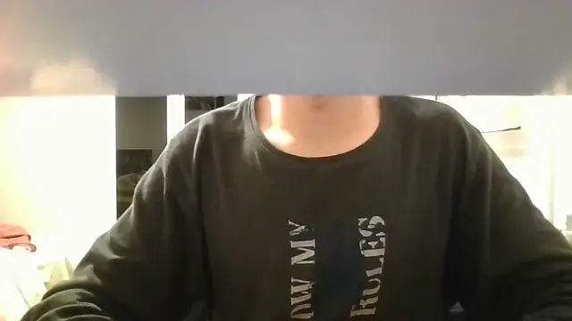 Alexpereezzz online show from April 27, 2026, 9:02 pm