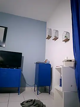 Snapshot of Beurcho69 chatting on February 4, 2026, 12:05 am Beurcho69 online show from February 4, 2026, 12:05 am