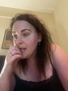 laceygreen online show from June 12, 2026, 10:40 pm