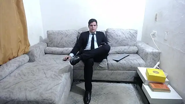 Victor Maitland online show from March 24, 2026, 3:50 am