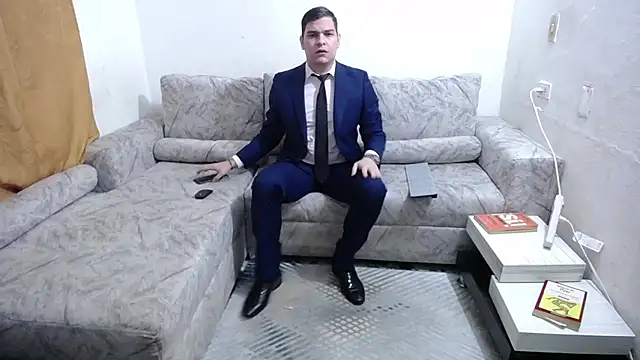 Snapshot of Victor_Maitland chatting on February 3, 2026, 3:48 am Victor Maitland online show from February 3, 2026, 3:48 am