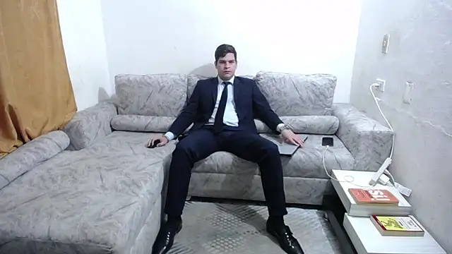 Victor Maitland online show from March 13, 2026, 3:55 am