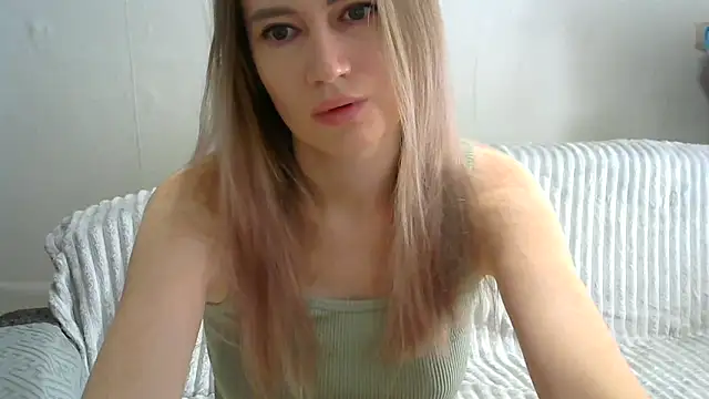 JessFoxxx online show from March 7, 2026, 4:08 am