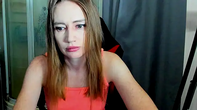 JessFoxxx online show from July 5, 2026, 2:38 am