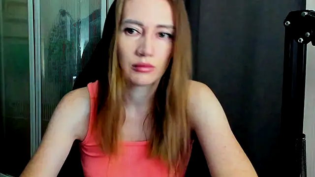 JessFoxxx online show from July 14, 2026, 3:11 am