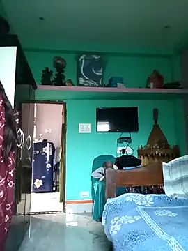 Snapshot of Desi_couple305 chatting on September 15, 2025, 1:17 am Desi couple305 online show from September 15, 2025, 1:17 am