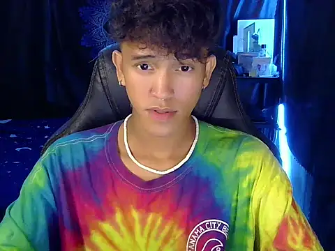 kenbigcockxx online show from April 19, 2026, 4:52 pm