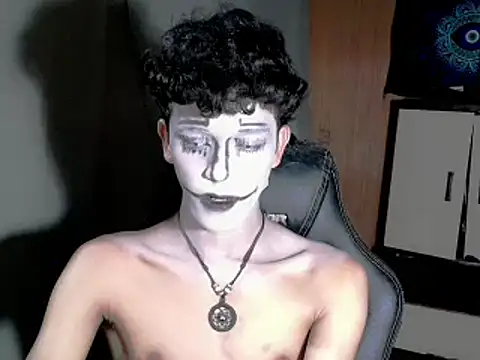 kenbigcockxx online show from November 1, 2025, 4:23 pm