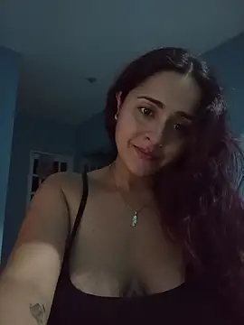 candy  fox  online show from January 10, 2026, 8:09 am