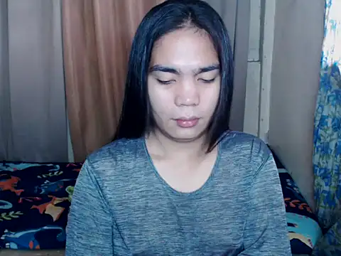 Snapshot of Simple_Martina chatting on February 2, 2026, 1:37 am Simple Martina online show from February 2, 2026, 1:37 am