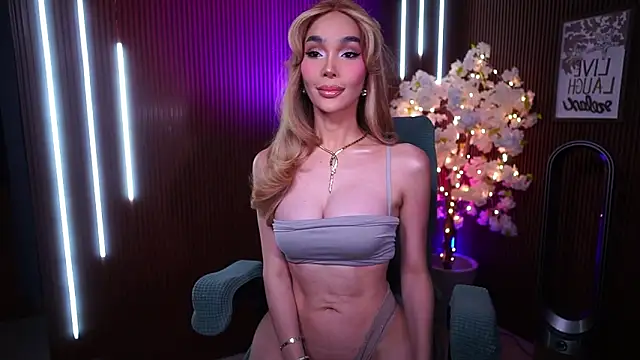 Snapshot of xxforyoureyesonlyxx chatting on February 11, 2026, 3:39 am xxforyoureyesonlyxx online show from February 11, 2026, 3:39 am