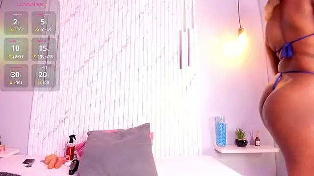 Eva Johnss online show from December 18, 2025, 12:53 pm