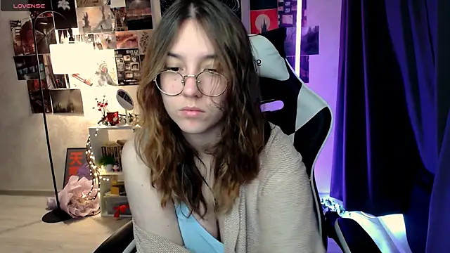 Snapshot of ameliameadd chatting on September 18, 2025, 7:33 am ameliameadd online show from September 18, 2025, 7:33 am