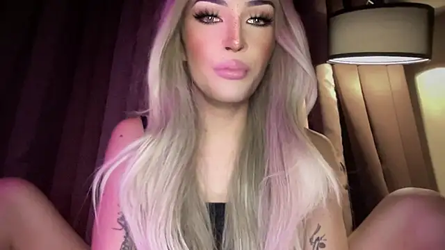 Alicegreenexx online show from August 2, 2026, 4:26 pm