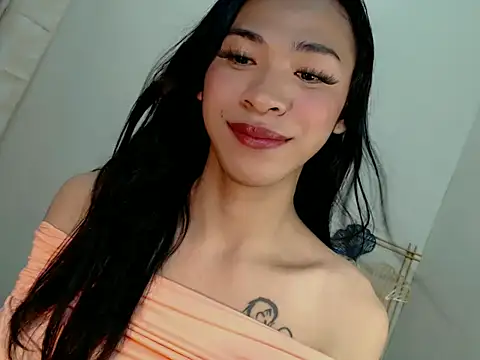 Annaloula online show from November 21, 2025, 5:56 pm