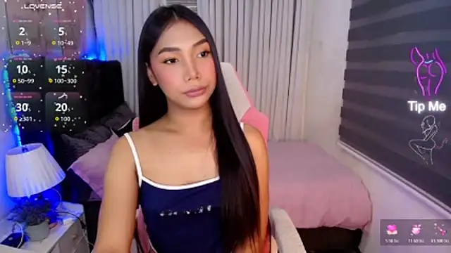 naughtyjayde online show from April 16, 2026, 7:47 pm