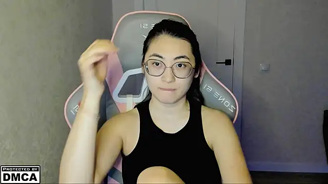 MeilideQian1 online show from November 4, 2025, 3:05 pm