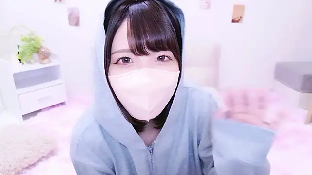 Snapshot of Anzu_xx chatting on November 11, 2025, 12:05 am Anzu xx online show from November 11, 2025, 12:05 am