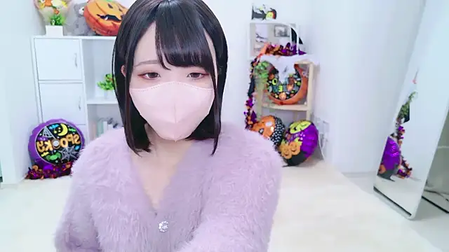 Snapshot of Anzu_xx chatting on October 29, 2025, 11:53 am Anzu xx online show from October 29, 2025, 11:53 am