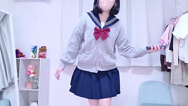 Snapshot of Anzu_xx chatting on December 4, 2025, 3:44 pm Anzu xx online show from December 4, 2025, 3:44 pm