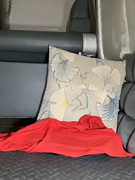 Snapshot of meiiijr55 chatting on April 14, 2026, 4:39 am meiiijr55 online show from April 14, 2026, 4:39 am