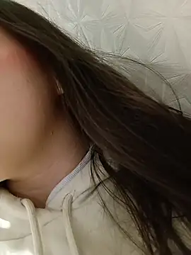 Snapshot of SofiCandy_ chatting on April 9, 2026, 12:11 pm SofiCandy online show from April 9, 2026, 12:11 pm