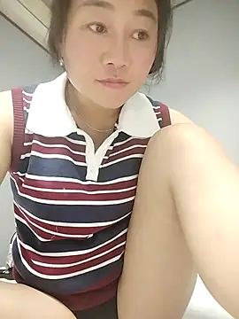 Snapshot of babychill09 chatting on October 10, 2025, 4:30 pm babychill09 online show from October 10, 2025, 4:30 pm
