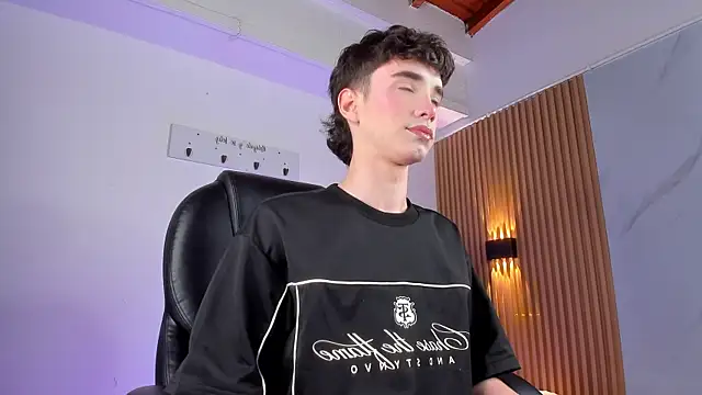 austin rouse online show from March 27, 2026, 8:32 pm