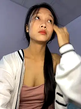 Snapshot of vyvy777 chatting on October 29, 2025, 1:26 am vyvy777 online show from October 29, 2025, 1:26 am