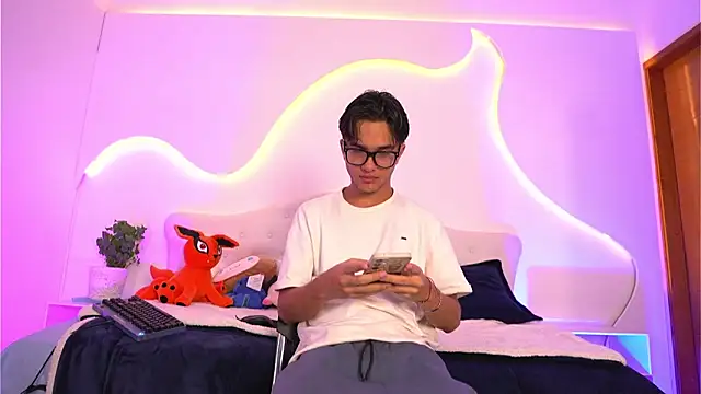 Snapshot of jin_luna chatting on November 21, 2025, 12:15 pm jin luna online show from November 21, 2025, 12:15 pm