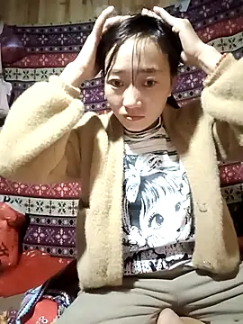 Zhan99999 online show from November 1, 2025, 11:09 pm