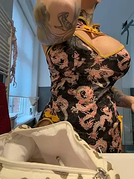 Jasmina-Joy online show from February 9, 2026, 9:29 am