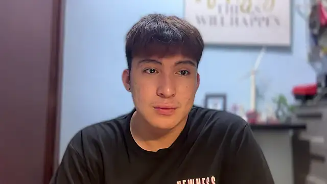 lovely jay online show from October 12, 2025, 4:41 pm