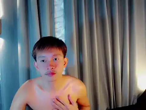 Snapshot of prince_elaijah chatting on October 9, 2025, 2:39 pm prince elaijah online show from October 9, 2025, 2:39 pm