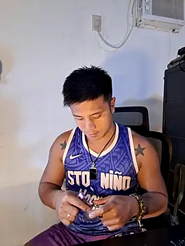 Snapshot of mr_dave chatting on February 8, 2026, 1:42 pm mr dave online show from February 8, 2026, 1:42 pm