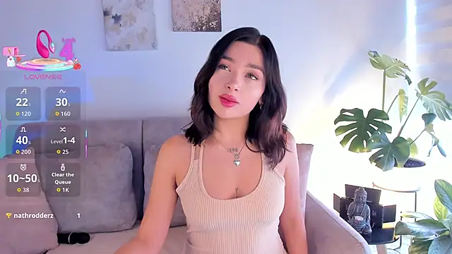 Estrer collins online show from November 6, 2025, 8:13 pm