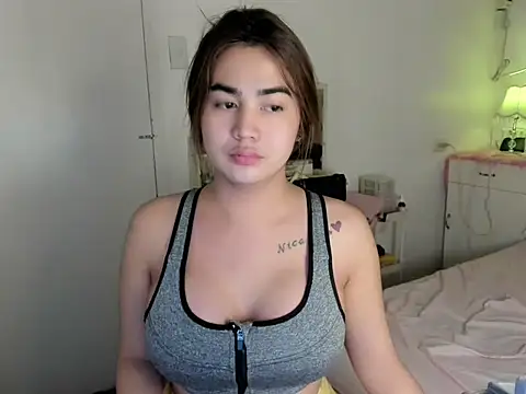 Alovelydoll nica online show from July 7, 2026, 2:53 pm