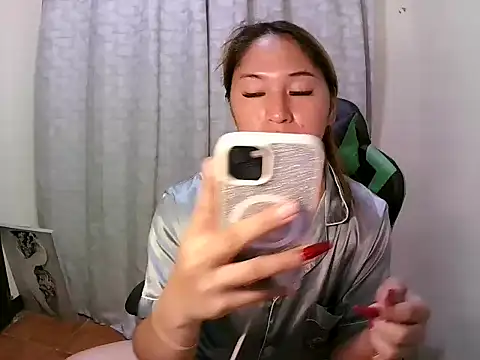 cumlickerxx69 online show from September 10, 2025, 11:26 pm