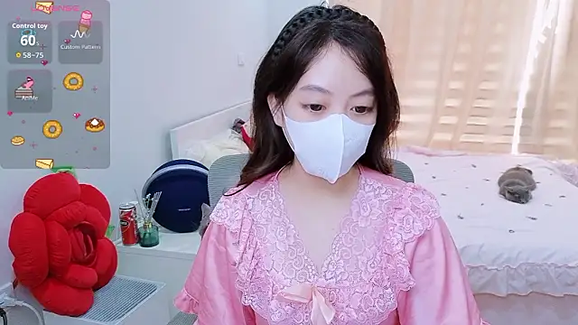 -MinaYoung- online show from March 16, 2026, 2:19 am