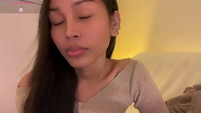  sexyanne69  online show from November 28, 2025, 8:42 pm