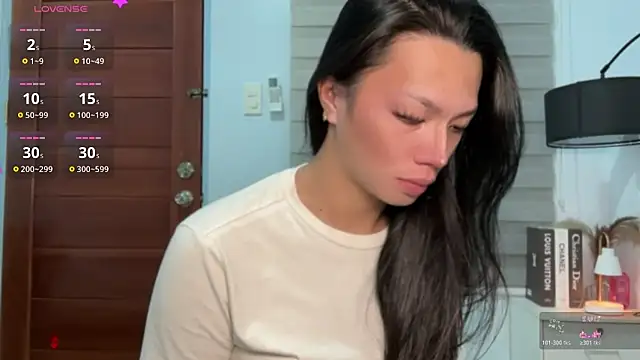 Snapshot of Demi_Maddison chatting on March 13, 2026, 2:00 pm Demi Maddison online show from March 13, 2026, 2:00 pm