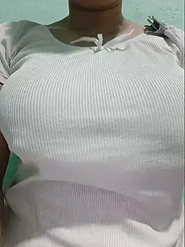 Shiny Babe online show from June 29, 2026, 7:59 am