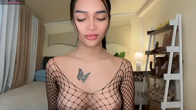  agatha143  online show from April 7, 2026, 2:35 am