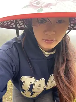 Snapshot of isaaa5 chatting on March 17, 2026, 2:47 am isaaa5 online show from March 17, 2026, 2:47 am